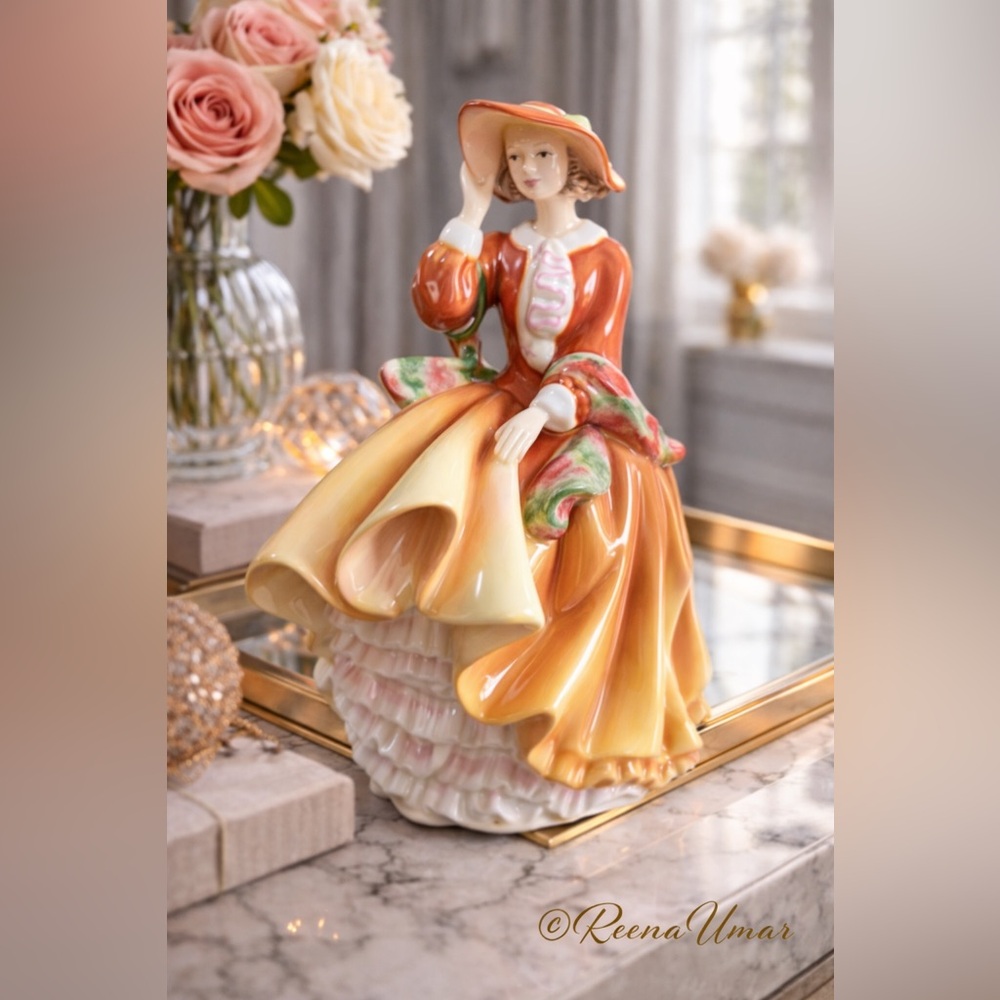 Royal Doulton “Abigail” HN 4839 – Pretty Ladies Figurine